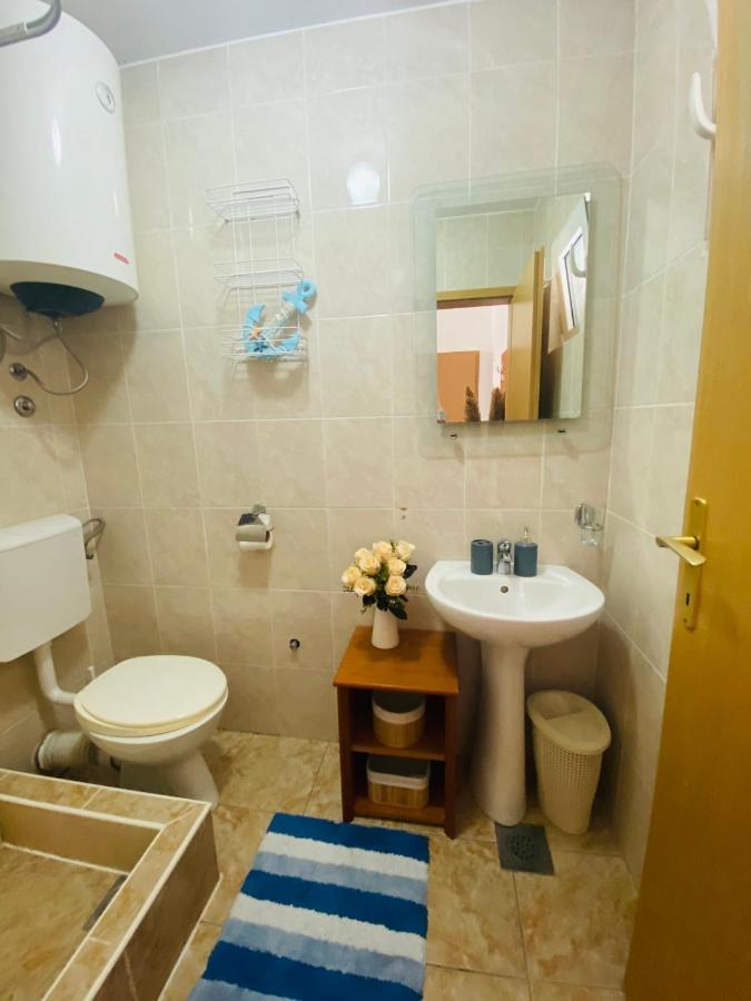 Miomir Perazic Apartments Petrovac Extérieur photo
