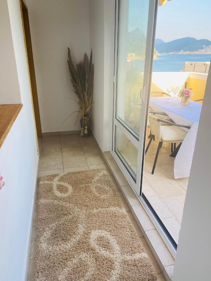 Miomir Perazic Apartments Petrovac Extérieur photo