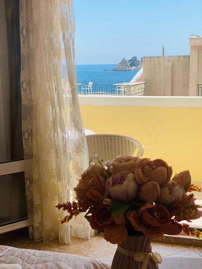 Miomir Perazic Apartments Petrovac Extérieur photo
